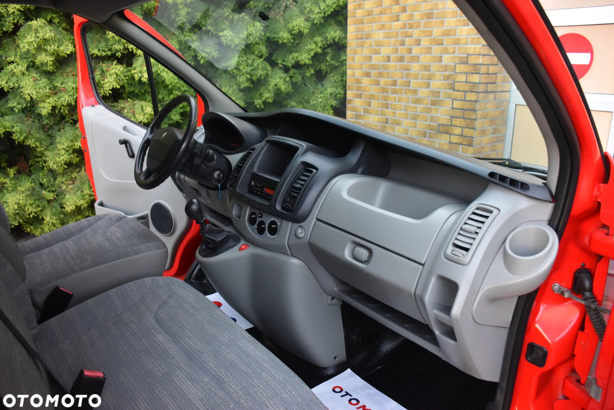 Opel Vivaro Long L2H1 - 9
