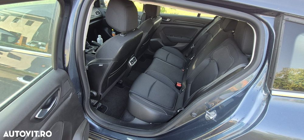 Renault Megane - 8