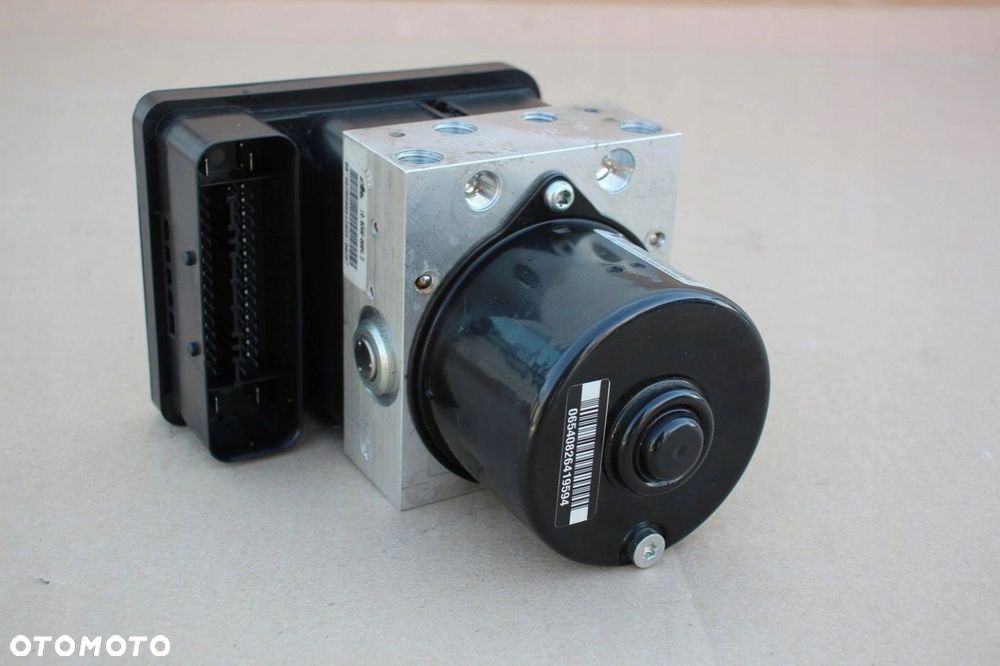 Pompa ABS DSC BMW e90 e91 e92 e93 e81 e82 e87 e88 6769845 6769844 - 3