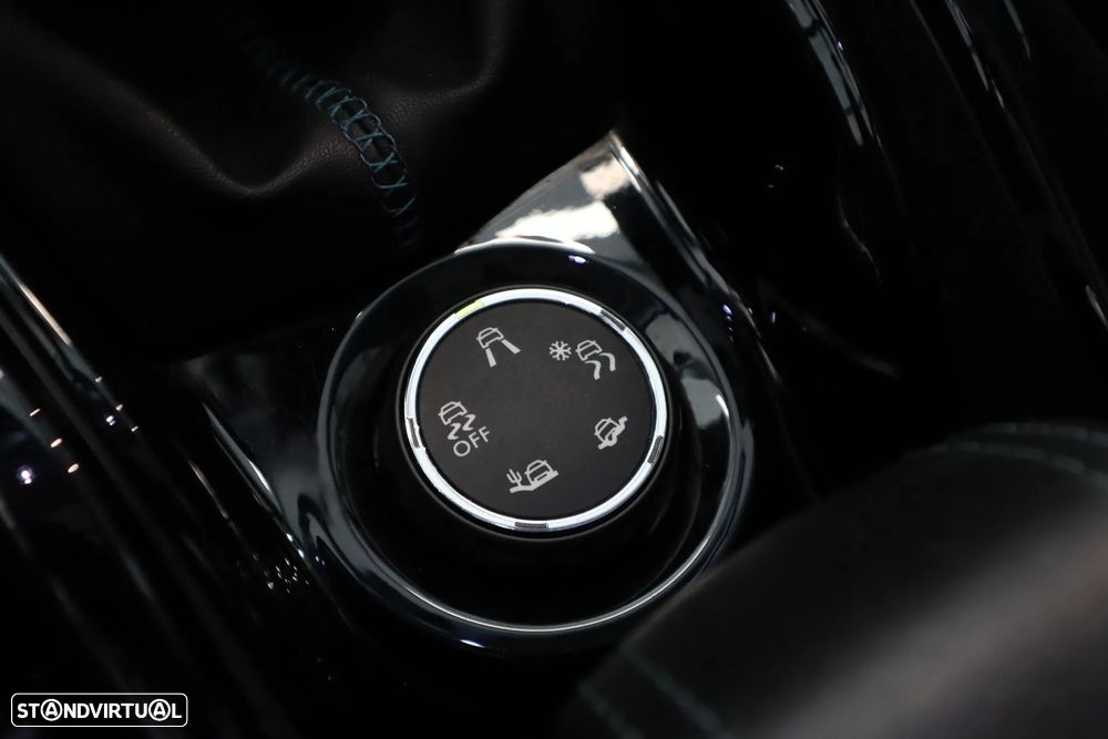 Peugeot 2008 1.2 PureTech GT Line - 19