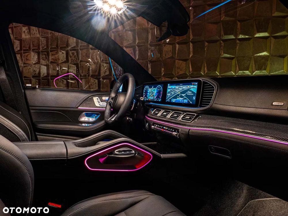 Mercedes-Benz GLS - 6