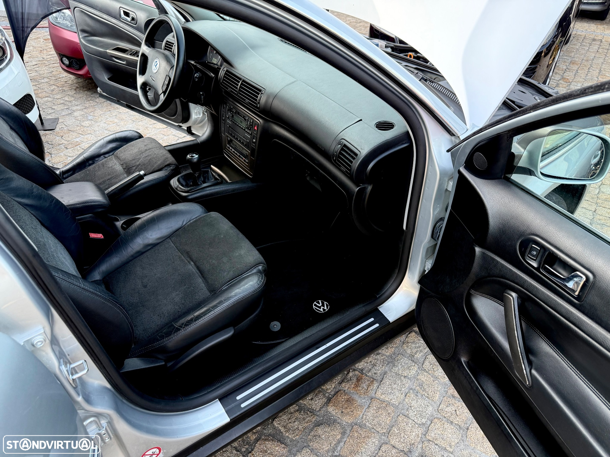 VW Passat Variant 1.9 TDi Highline - 47