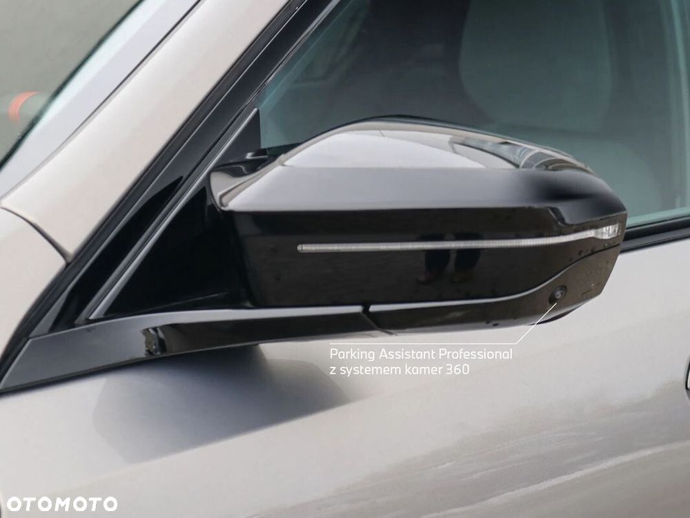 BMW i5 83.9kWh M60 xDrive - 10