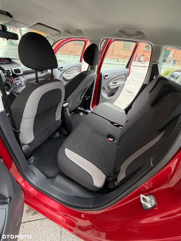 Citroën C3 Picasso 1.4i Exclusive - 24