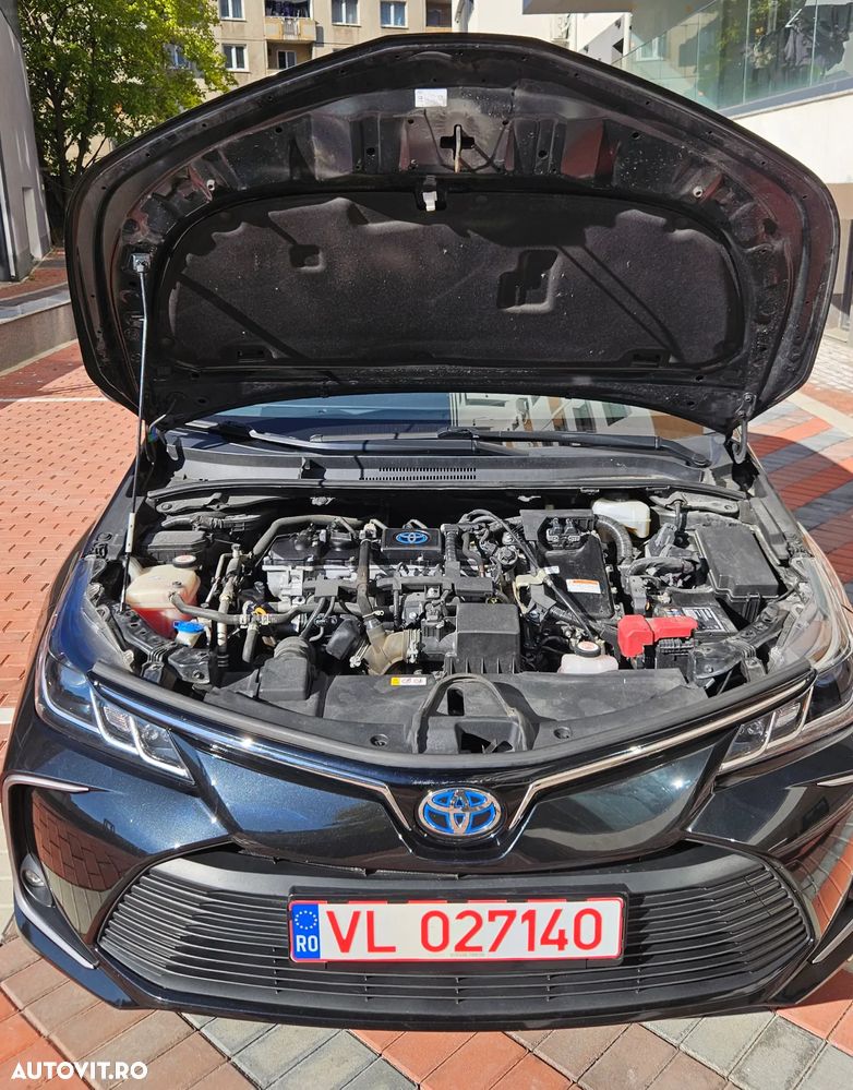 Toyota Corolla 1.8 Hybrid Comfort - 8
