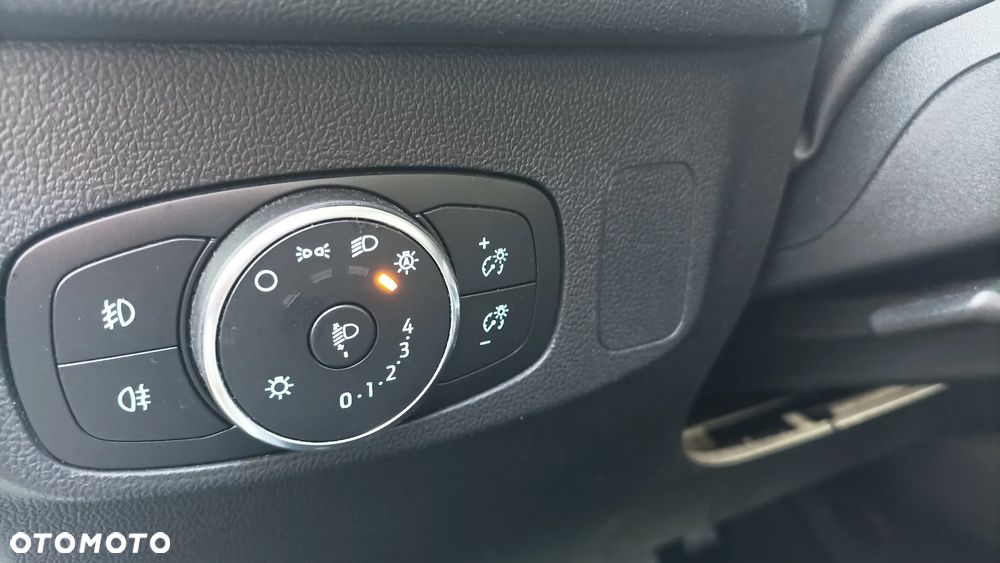 Ford Focus 2.0 EcoBlue Titanium X - 17