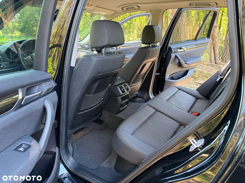 BMW X3 28i xDrive - 12
