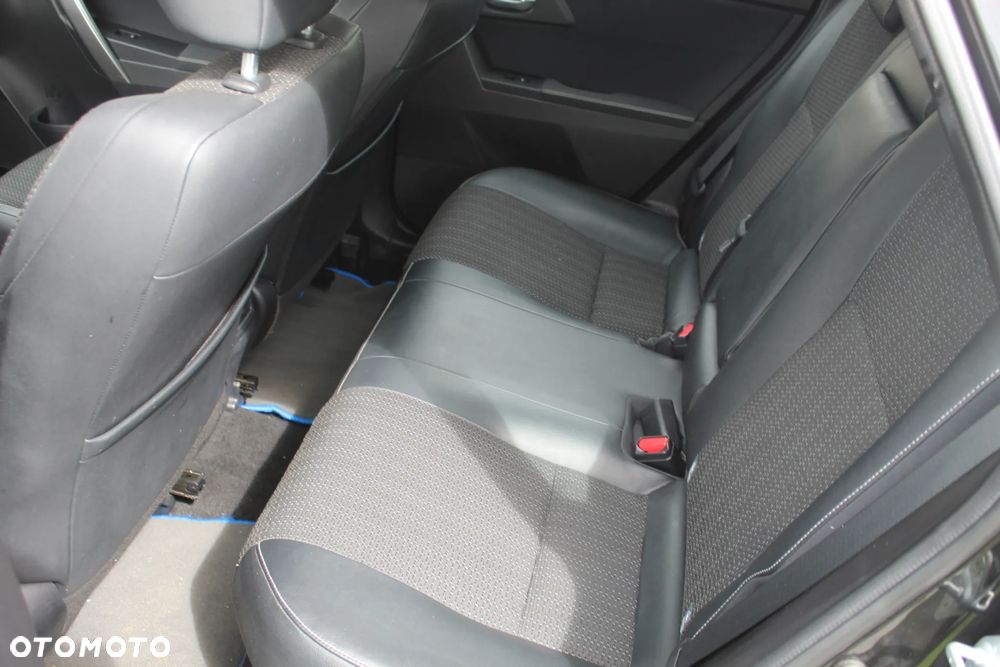 Toyota Auris 1.8 HSD Luna - 10