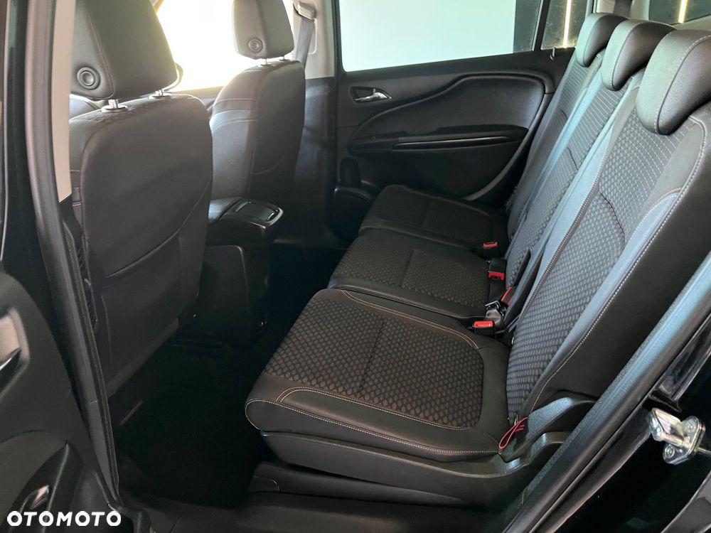 Opel Zafira - 26