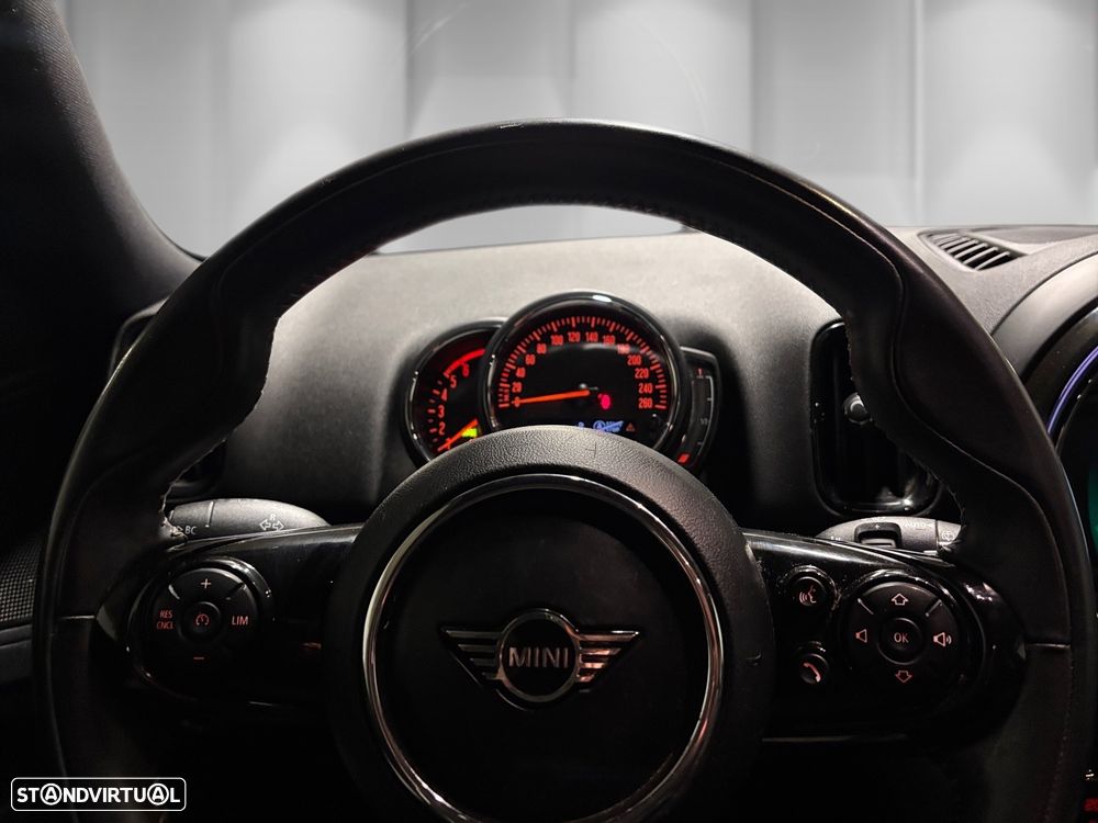 MINI Countryman One D Sport Edition Auto - 8