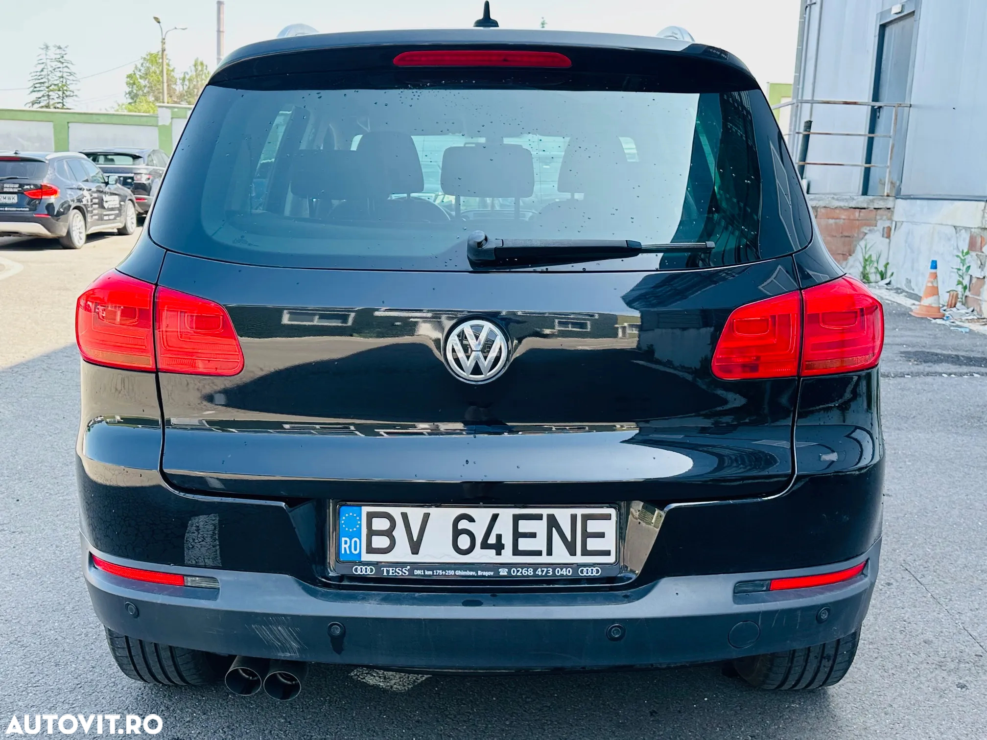 Volkswagen Tiguan - 13