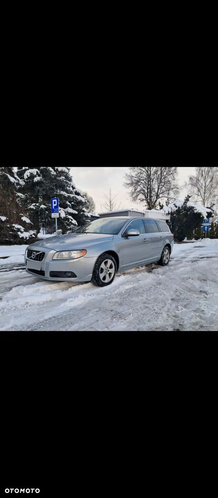 Volvo V70 - 1