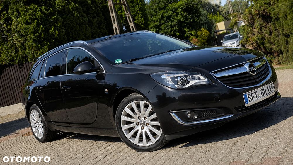 Opel Insignia - 1