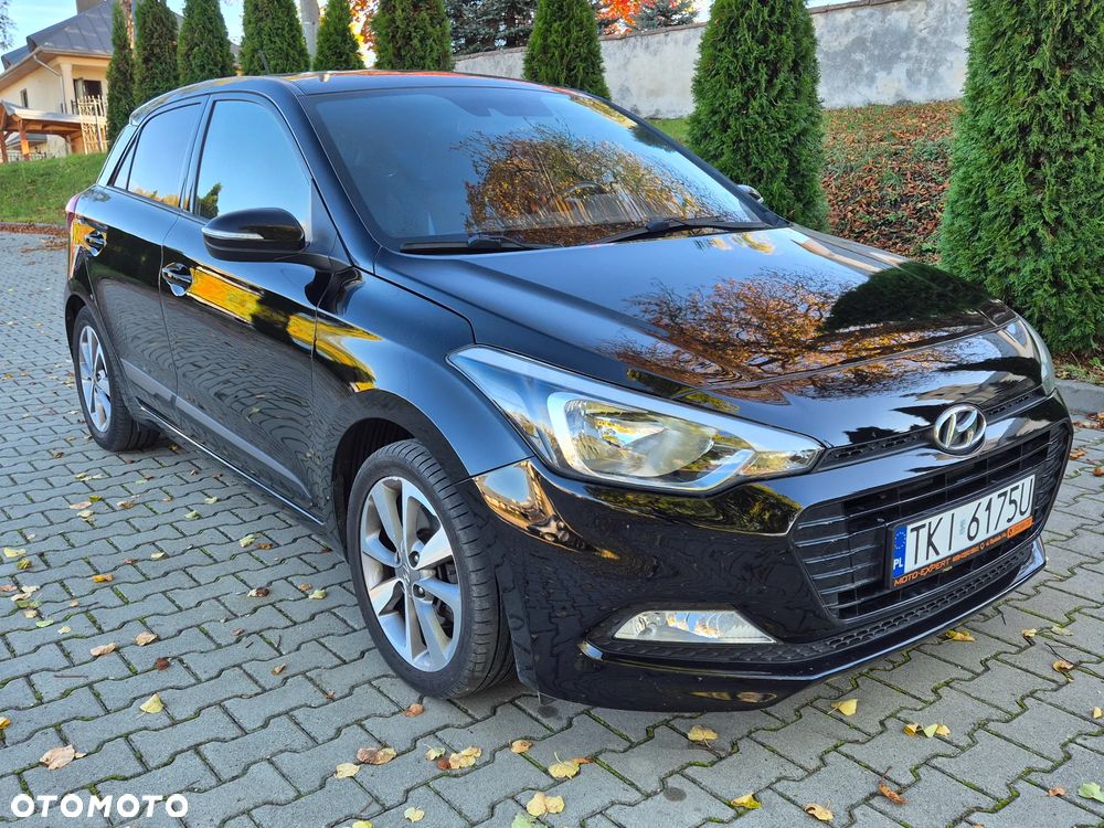 Hyundai I20 2017 photo 2