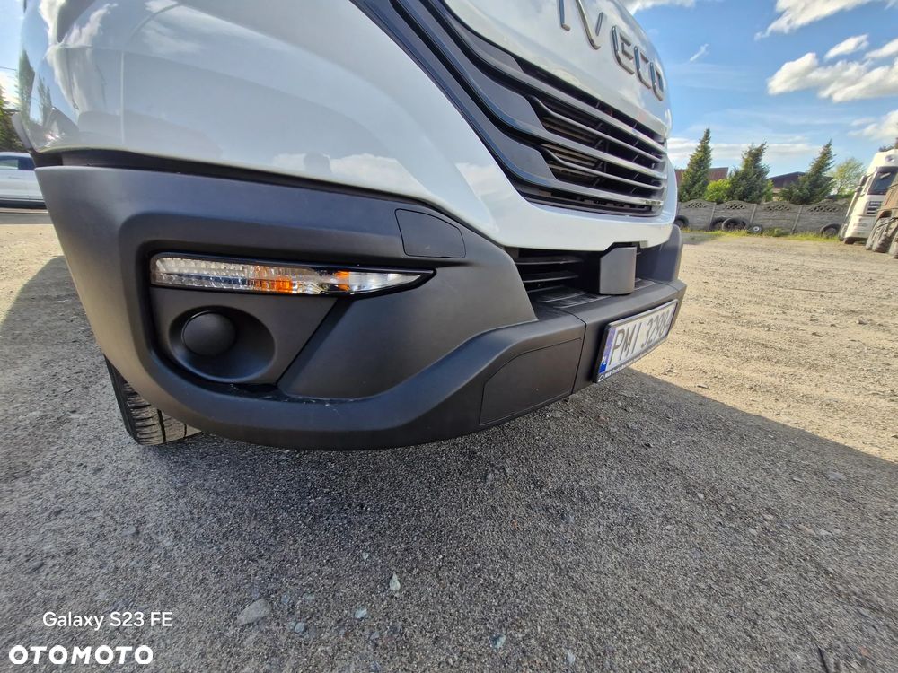 Iveco 35s16 - 16