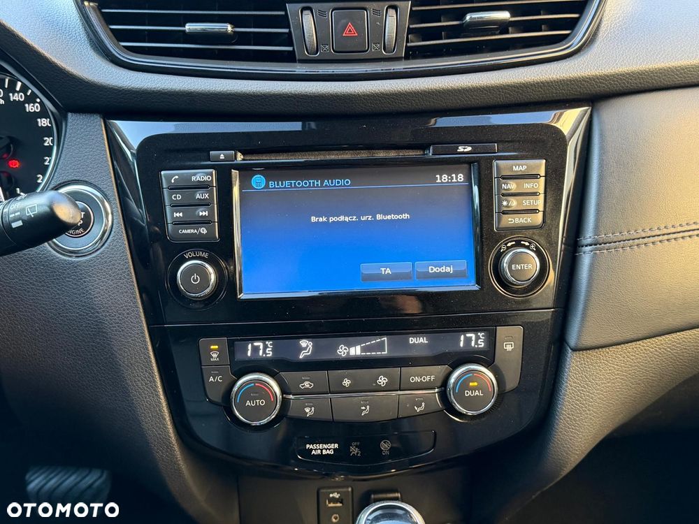 Nissan X-Trail 2.0 dCi Tekna 4WD Xtronic - 25