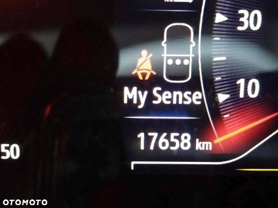 Renault Captur - 11