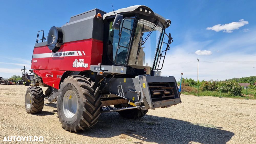 Massey Ferguson MF7343 ACTIVA STAGE 5 COMBINA AGRICOLA - 1