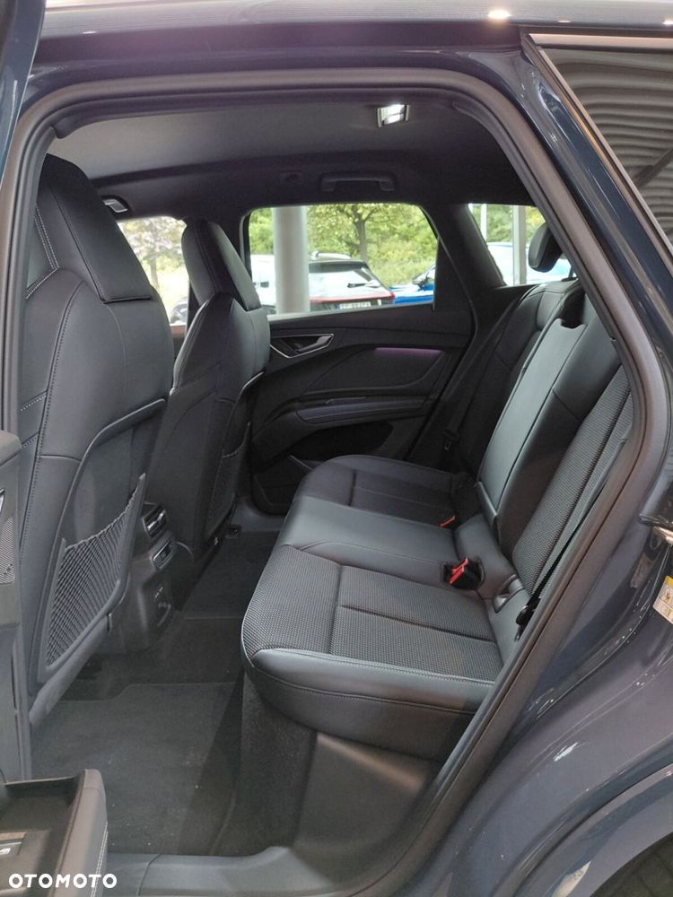 Audi Q4 e-tron - 21