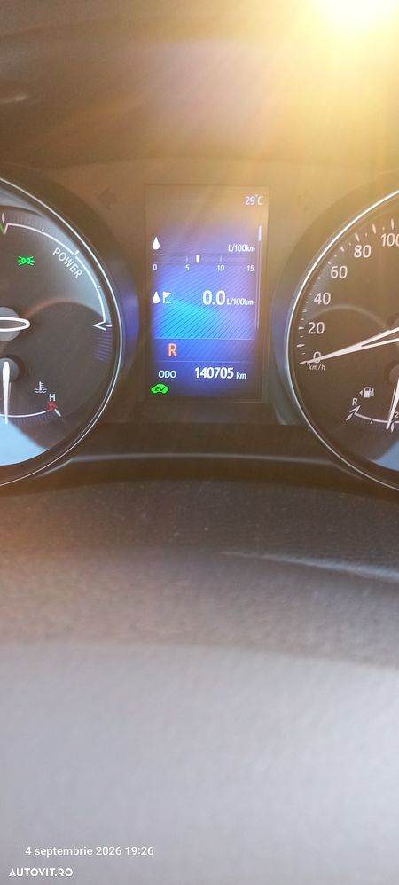Toyota C-HR - 21