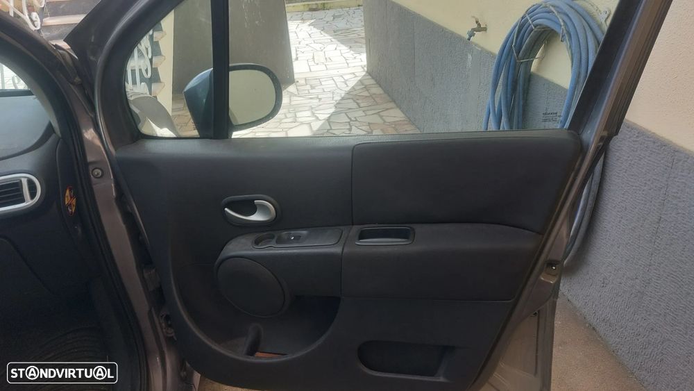 Renault Modus 1.5 dCi Dynamique S - 10