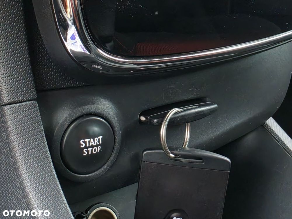 Renault Clio - 19