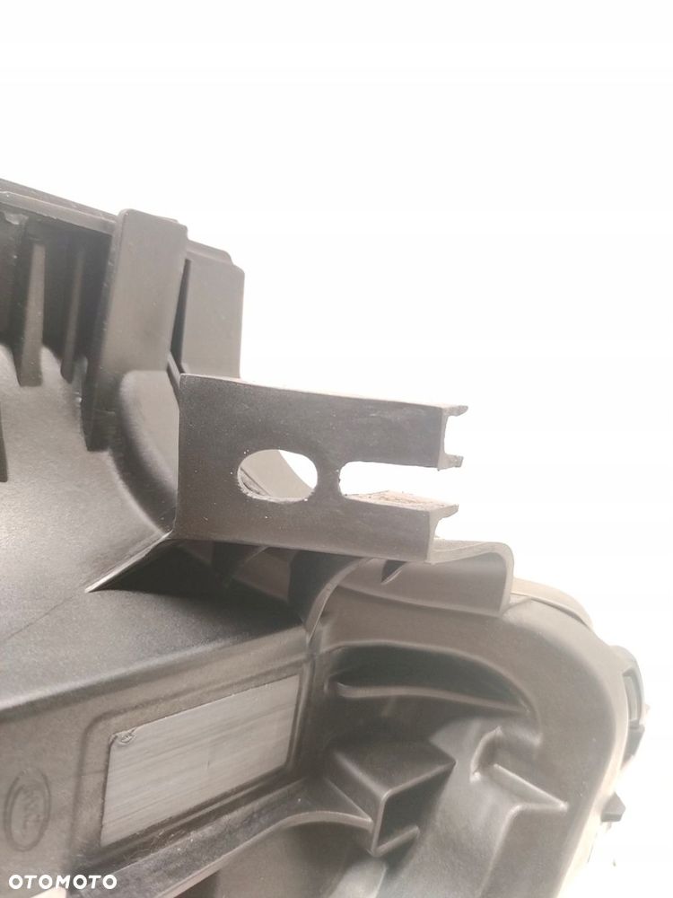 VOLVO POLESTAR PRAWY PRZÓD FULL LED 31698071 - 11