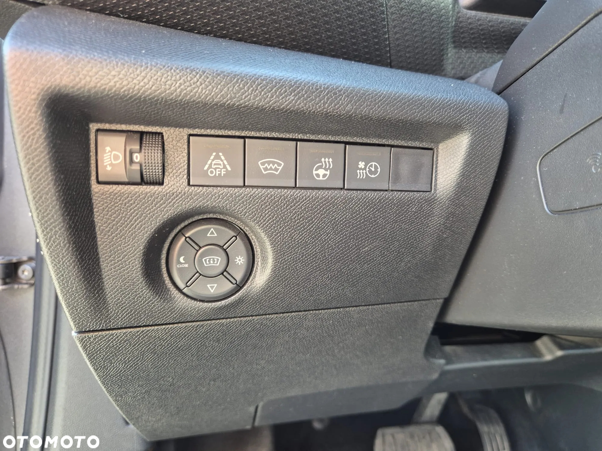 Citroën C4 e-C4 EV136 50kWh Shine - 18