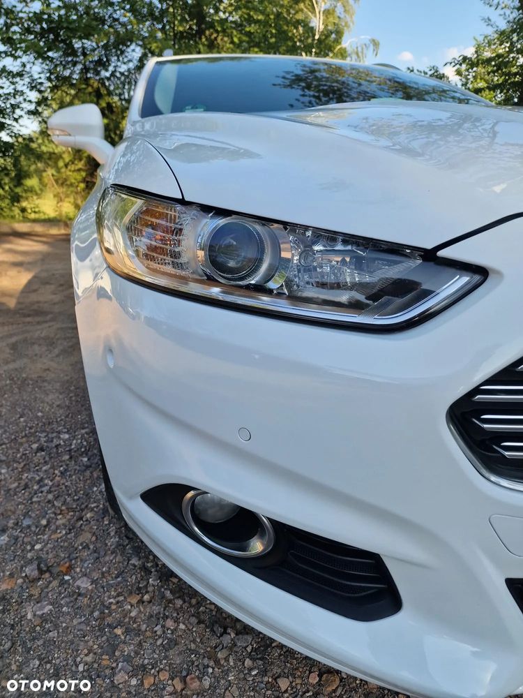 Ford Mondeo 2.0 TDCi Titanium PowerShift - 9