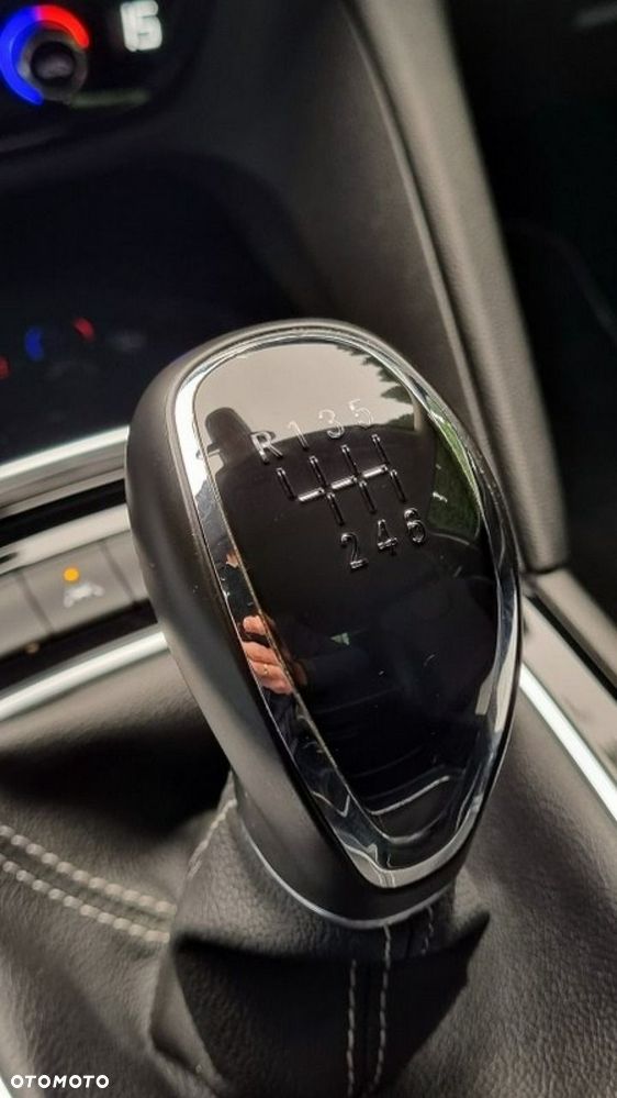 Opel Insignia - 15