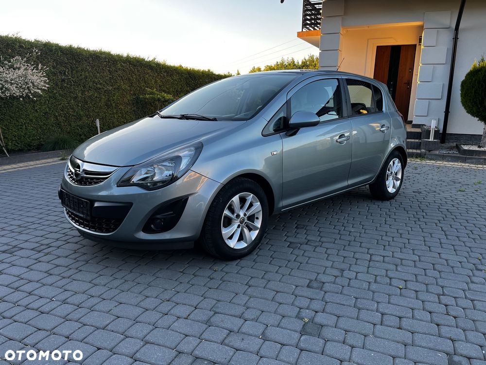 Opel Corsa 1.2 16V Cosmo - 7