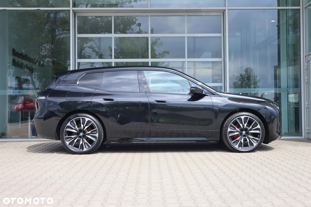 BMW iX - 6
