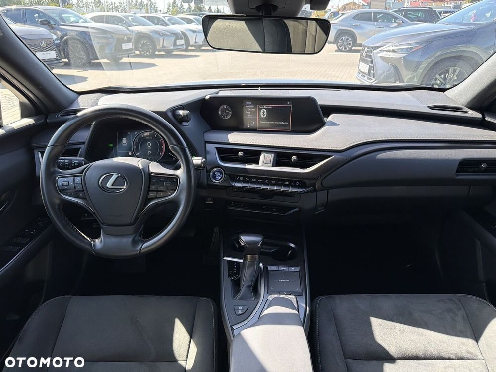 Lexus UX 250h GPF Business Edition 2WD - 11