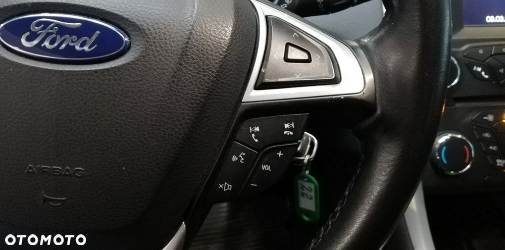 Ford Mondeo - 12