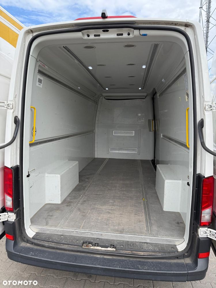 Volkswagen Crafter - 3