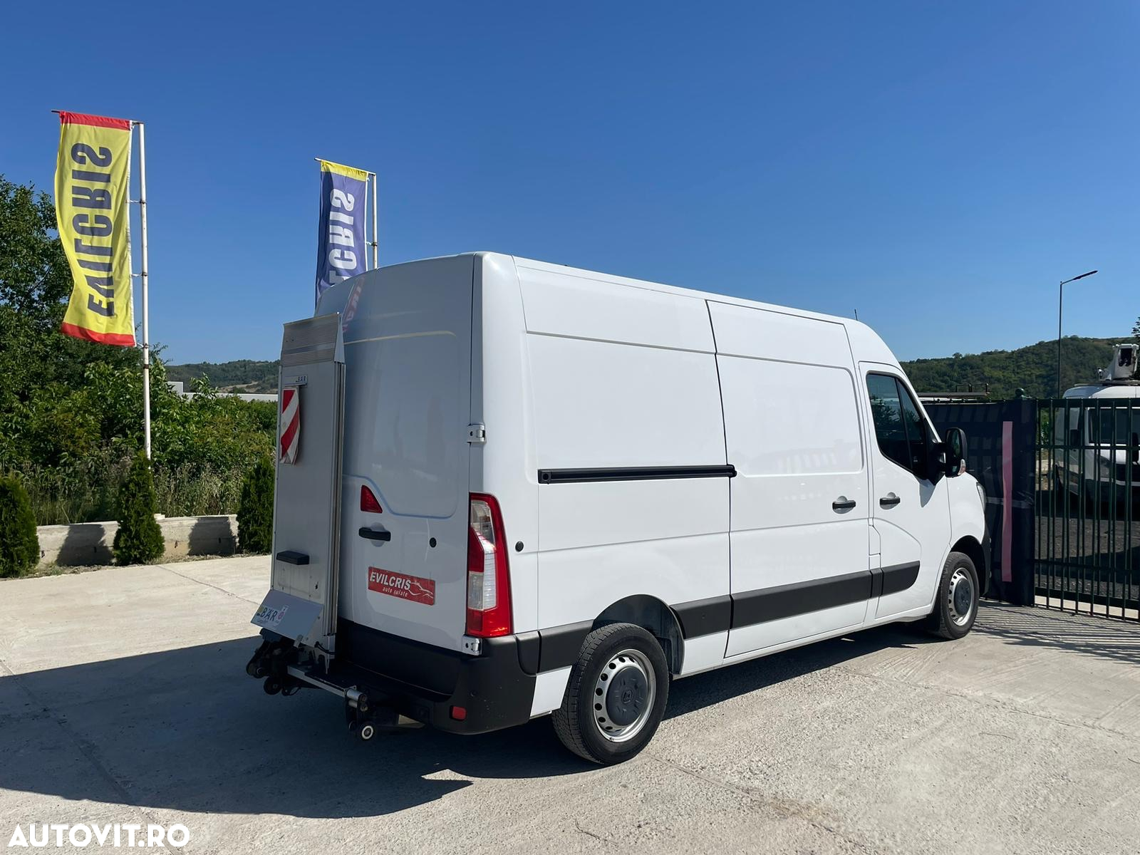 Renault Master LIFT SPATE USA DUBLA LATERALA - 11