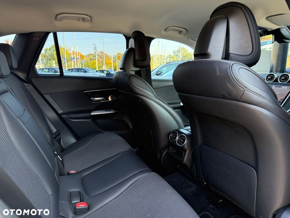 Mercedes-Benz GLC 220 d mHEV 4-Matic Avantgarde - 13