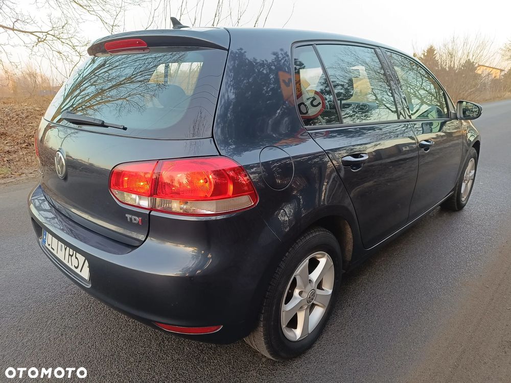 Volkswagen Golf 1.6 TDI BlueMot Comfortline - 5