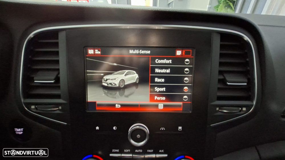 Renault Mégane 1.8 TCe R.S. Trophy - 27