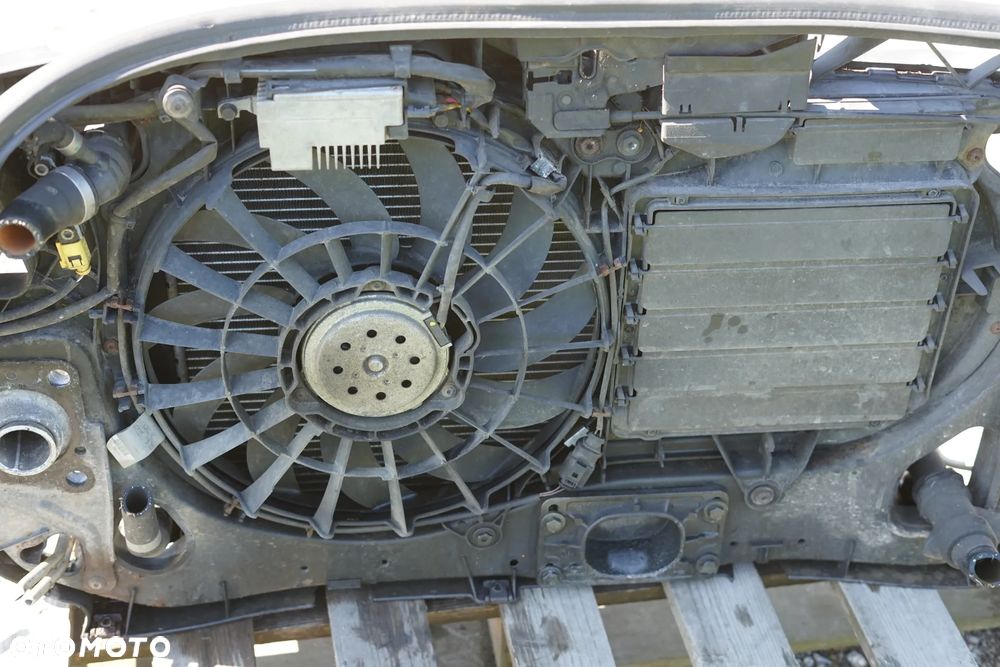 Pas przedni kompletny Audi A4 B6 Cabrio 3.0 V6 - 9