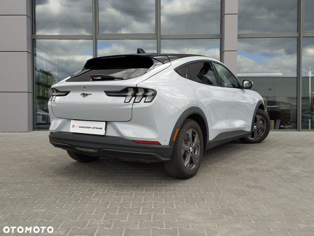 Ford Mustang Mach-E 75kWh RWD - 6