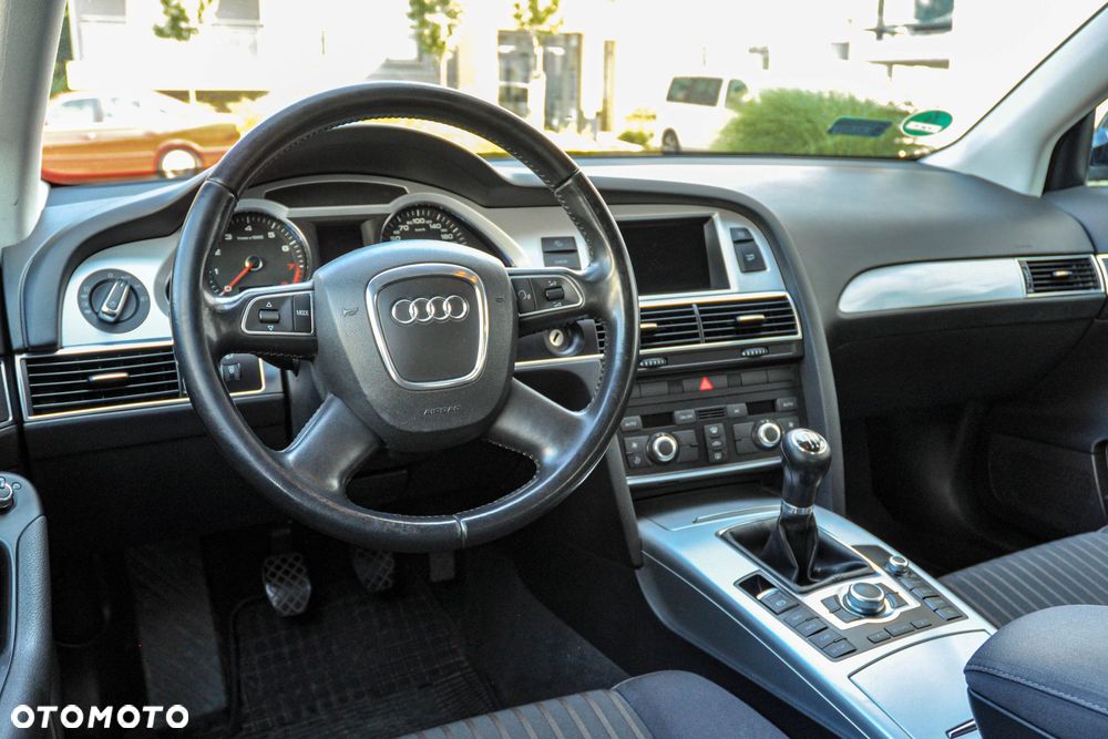 Audi A6 Avant - 9