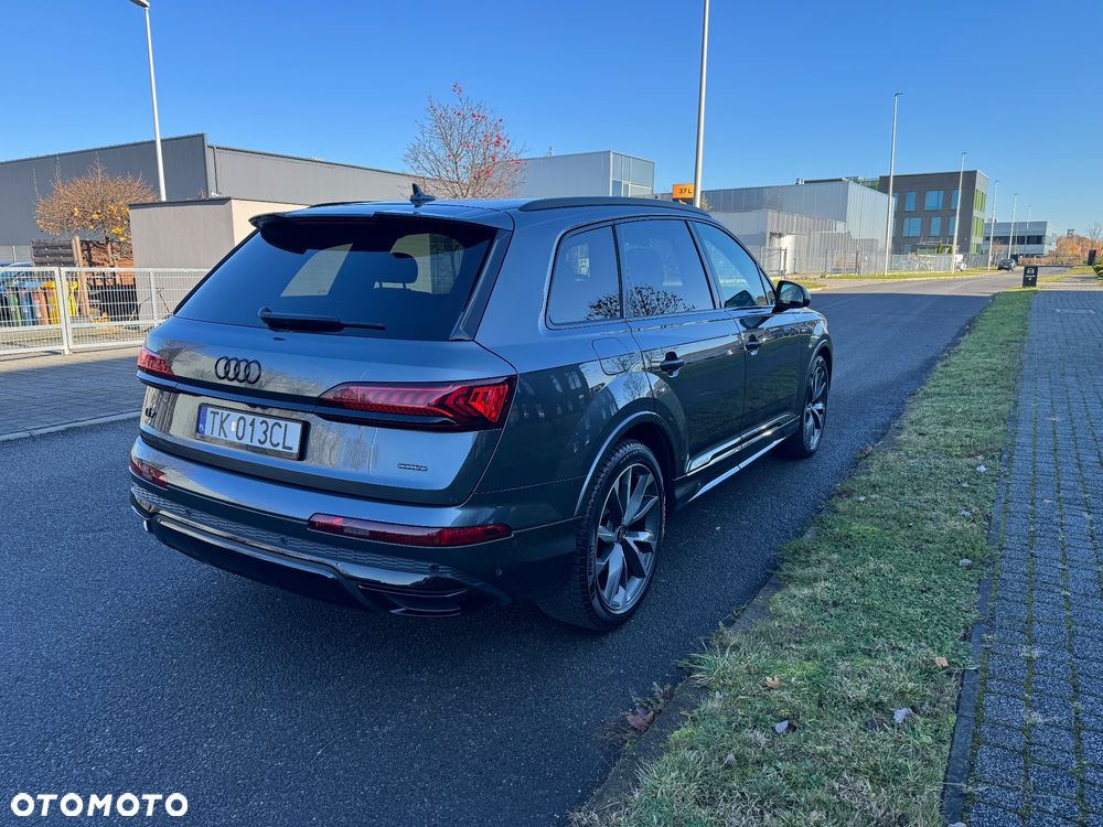 Audi Q7 - 4