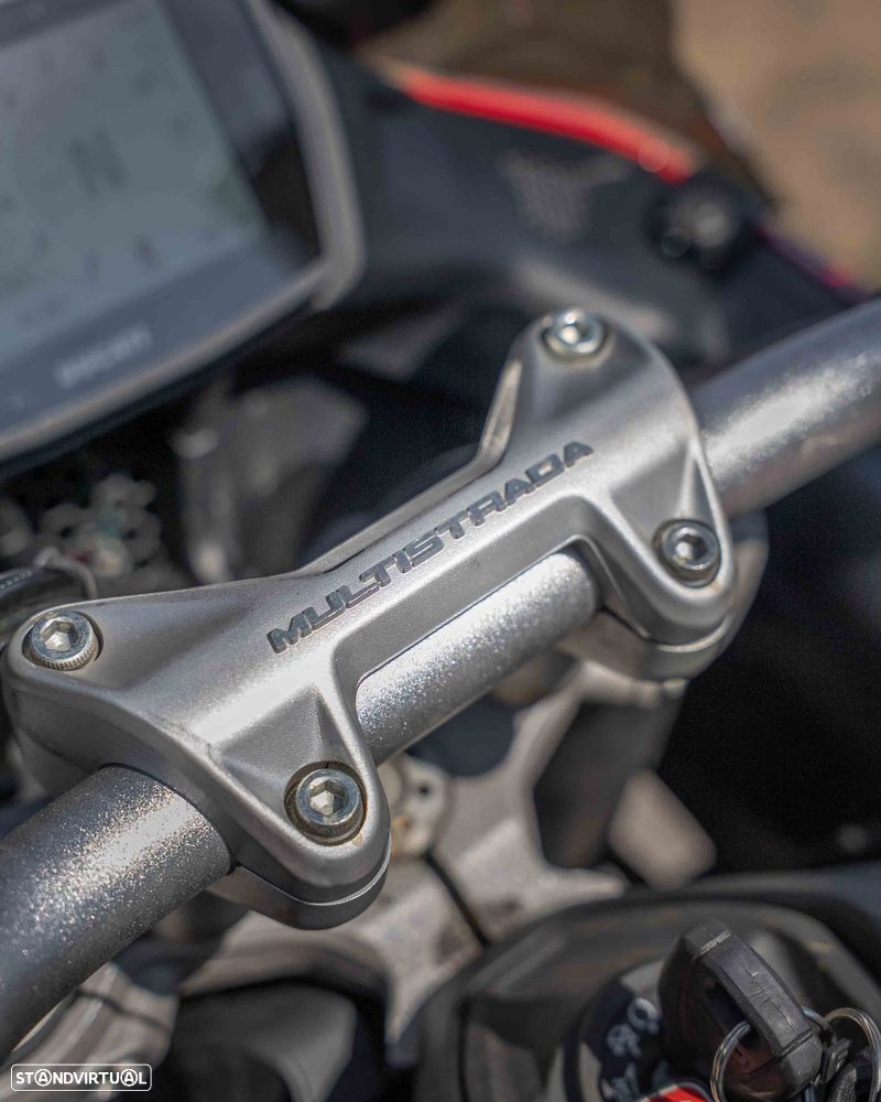 Ducati Multistrada V2 S - 17