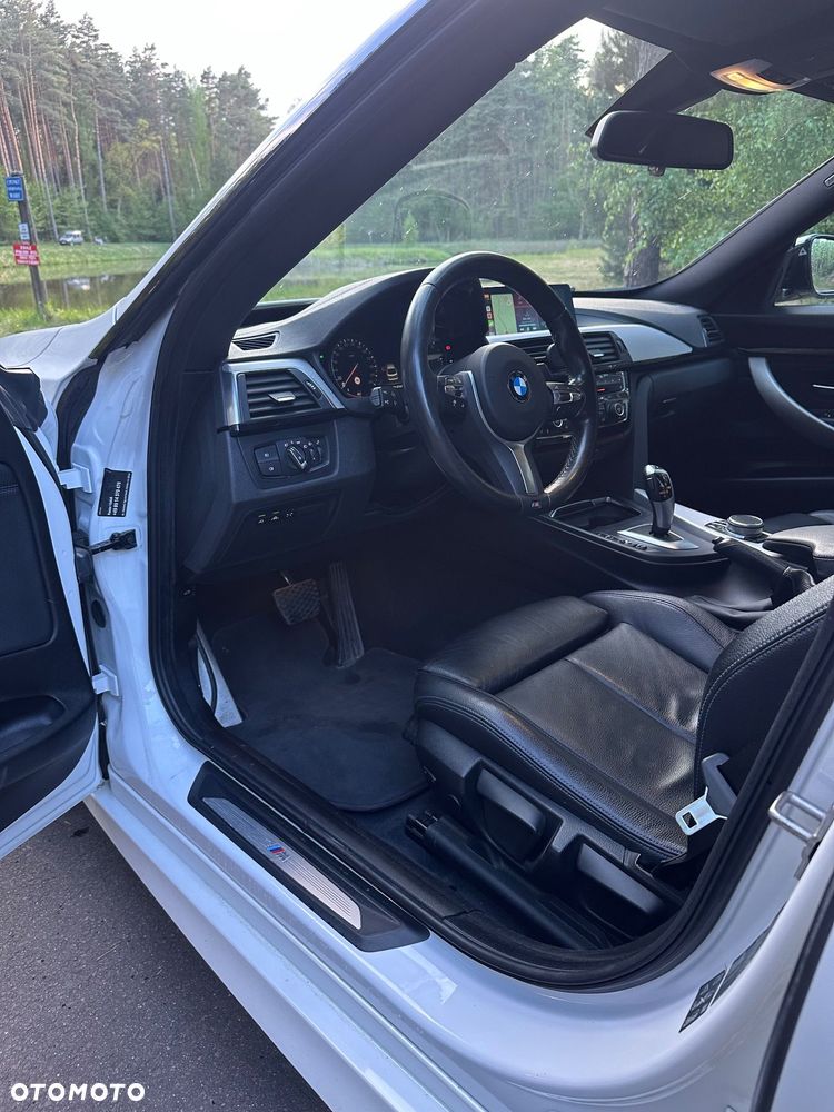 BMW Seria 3 320d M Sport - 6