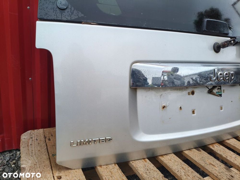 JEEP CHEROKEE LIBERTY KK 07-12 KLAPA TYŁ BAGAŻNIKA SREBRNA IDEALNA W KOLOR - 2