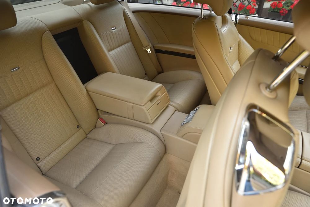 Mercedes-Benz CL 600 - 23