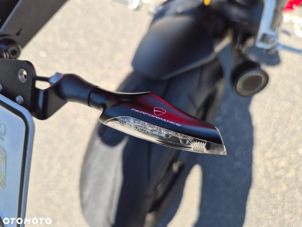 Ducati Panigale V4 - 9