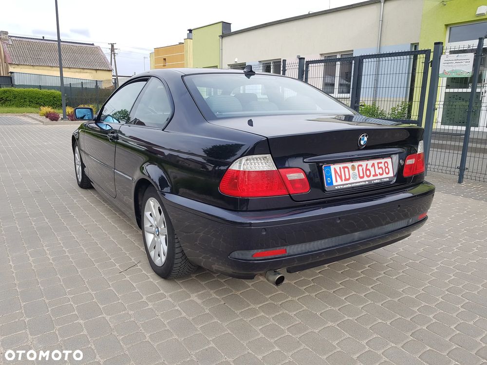 BMW Seria 3 318 Ci Edition Exclusive - 9