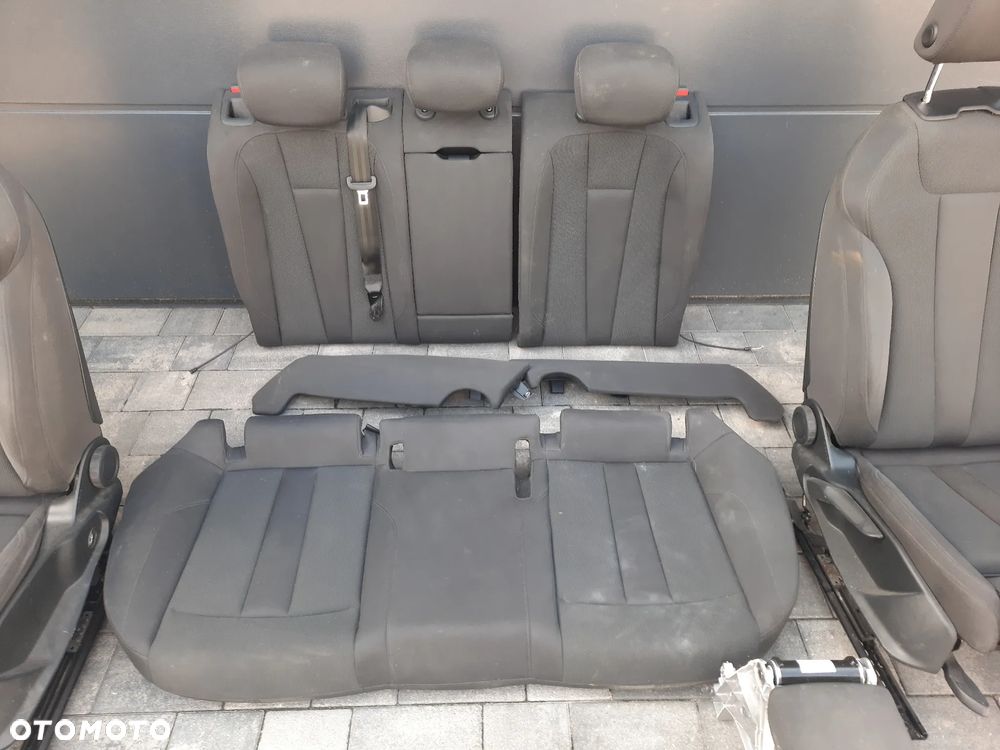 wnętrze  audi a4 b9 kombi - 2